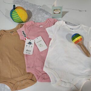 3-Pack Organic Cotton Baby Onesies 0–3M – Pink, White & Beige, New